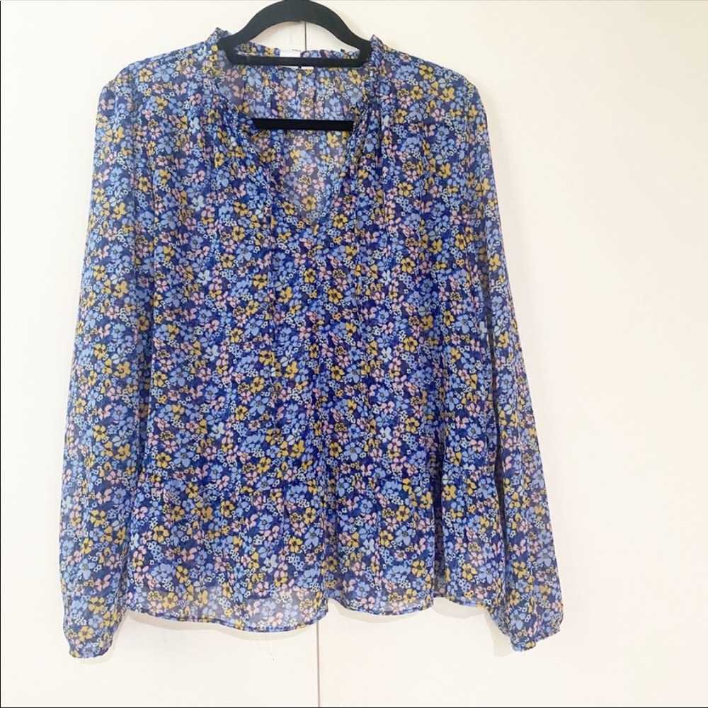 Gap floral blouse